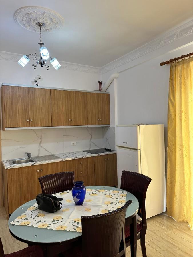 Sun And Sea Apartment Saranda Екстер'єр фото