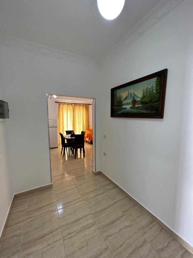 Sun And Sea Apartment Saranda Екстер'єр фото