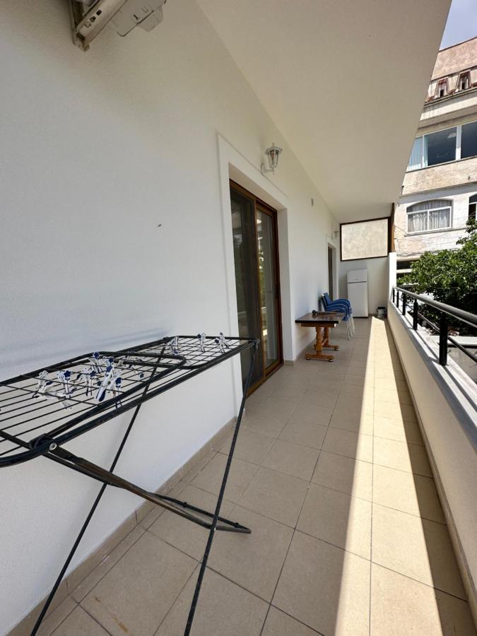 Sun And Sea Apartment Saranda Екстер'єр фото