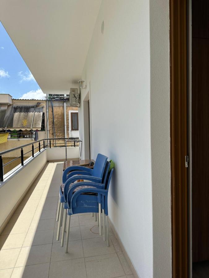 Sun And Sea Apartment Saranda Екстер'єр фото